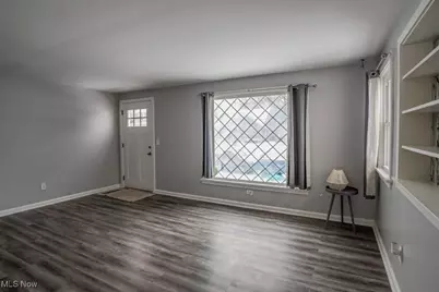 3744 Edgefield Avenue NW, Canton, OH 44709 - Photo 3