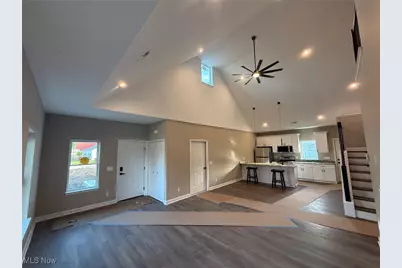 20516 Amherst Road, Warrensville Heights, OH 44122 - Photo 5