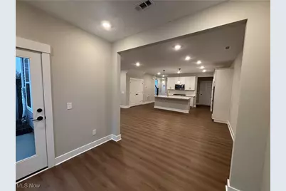 32731 Sandridge Run, Avon Lake, OH 44012 - Photo 5