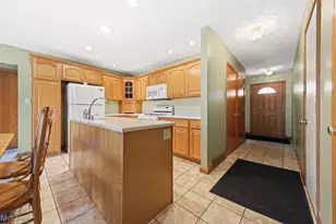 3018 Blenheim Ave, Alliance, OH 44601 - Photo 3
