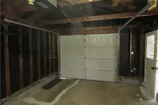 2110 12th St SW, Akron, OH 44314 - Photo 45