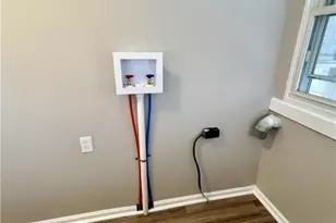 2110 12th St SW, Akron, OH 44314 - Photo 19