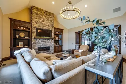 1771 Midway Street NW, Uniontown, OH 44685 - Photo 5