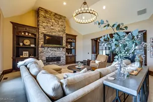 1771 Midway St NW, Uniontown, OH 44685 - Photo 5