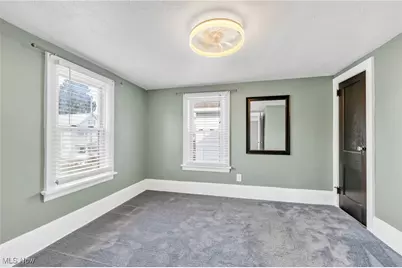 131 25th Street NW, Barberton, OH 44203 - Photo 15