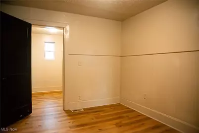 796 E 4th Avenue, Columbus, OH 43201 - Photo 15