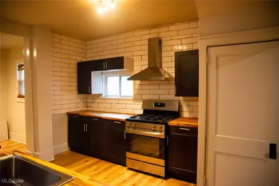 796 E 4th Avenue, Columbus, OH 43201 - Photo 3