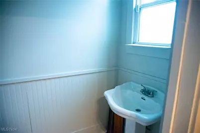 796 E 4th Avenue, Columbus, OH 43201 - Photo 9