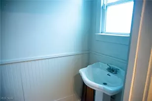 796 E 4th Ave, Columbus, OH 43201 - Photo 9