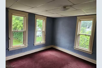 158 16th Street NW, Barberton, OH 44203 - Photo 17