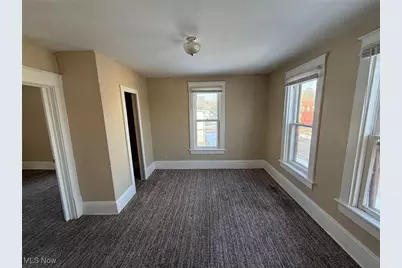 158 16th Street NW, Barberton, OH 44203 - Photo 9