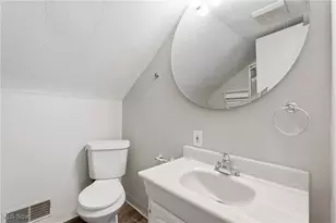 1453 Woodbirch Ave, Akron, OH 44314 - Photo 19