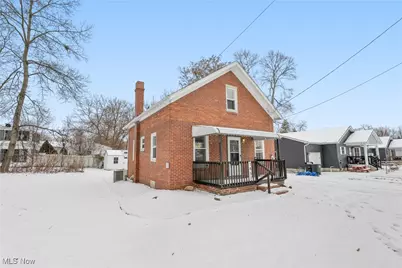 1453 Woodbirch Avenue, Akron, OH 44314 - Photo 5