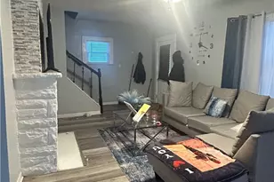 797 Alhambra Rd, Loveland, OH 44110 - Photo 3