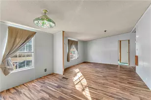 316 Railroad St, Wellington, OH 44090 - Photo 23