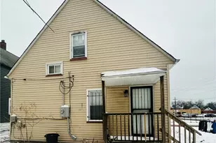 723 E 165th St, Loveland, OH 44110 - Photo 3