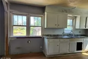 3588 Jefferson Rd, Ashtabula, OH 44004 - Photo 11