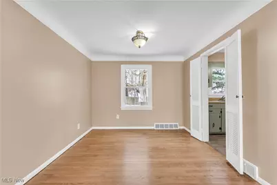 4693 Liberty Road, South Euclid, OH 44121 - Photo 9