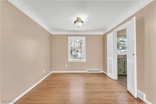 4693 Liberty Rd, South Euclid, OH 44121 - Photo 9