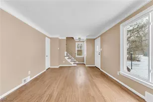 4693 Liberty Rd, South Euclid, OH 44121 - Photo 7