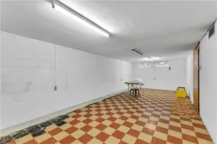 21250 Milan Ave, Euclid, OH 44119 - Photo 29