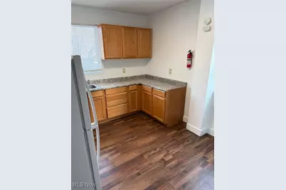 1235 Bellows Street, Akron, OH 44301 - Photo 7