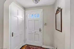 335 Melbourne Ave, Akron, OH 44313 - Photo 7