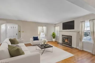 335 Melbourne Avenue, Akron, OH 44313 - Photo 3