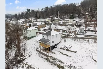 900 N 6th Street, Martins Ferry, OH 43935 - Photo 33