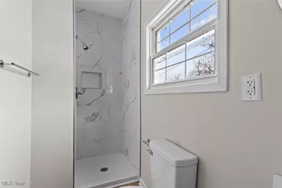 900 N 6th Street, Martins Ferry, OH 43935 - Photo 15