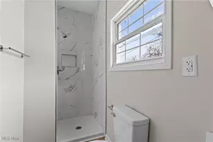 900 N 6th St, Martins Ferry, OH 43935 - Photo 15