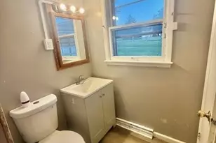 1325 Miami St, Youngstown, OH 44505 - Photo 9