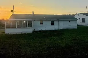 1325 Miami St, Youngstown, OH 44505 - Photo 3