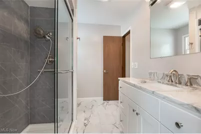 17060 Creighton Drive, Chagrin Falls, OH 44023 - Photo 21