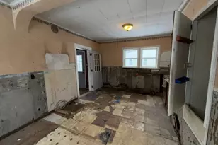 622 W 35th St, Ashtabula, OH 44004 - Photo 9