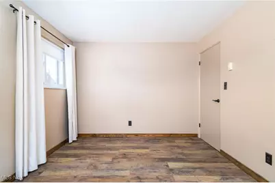 369 Westwood Drive, Steubenville, OH 43953 - Photo 17