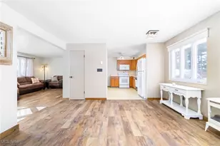 369 Westwood Dr, Steubenville, OH 43953 - Photo 7