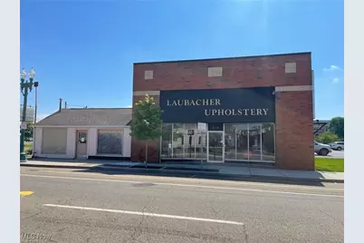 814 Cleveland Avenue NW, Canton, OH 44702 - Photo 1