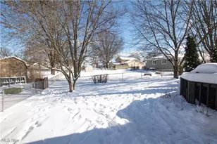 991 Sugarmaple Ln, Brunswick, OH 44212 - Photo 29