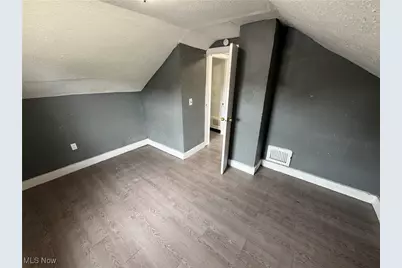 520 Ardella Avenue, Akron, OH 44306 - Photo 31