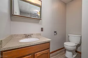 469 Stratton Ave SW, New Philadelphia, OH 44663 - Photo 25