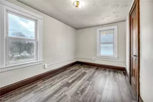 36 W Wilbeth Rd, Akron, OH 44301 - Photo 21