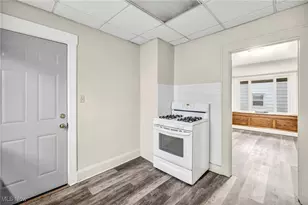 36 W Wilbeth Rd, Akron, OH 44301 - Photo 15