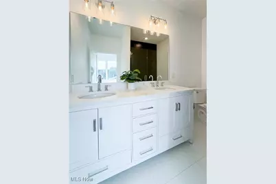 1367 W 74th Street, Loveland, OH 44102 - Photo 15