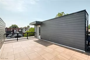 1369 W 74th St, Loveland, OH 44102 - Photo 23