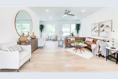 1369 W 74th Street, Loveland, OH 44102 - Photo 3