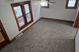 1098 Big Falls Ave, Akron, OH 44310 - Photo 7