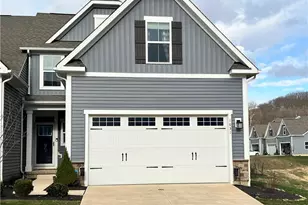 1631 Springer Ct, Akron, OH 44313 - Photo 1