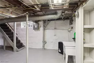 325 S Jackson St, Youngstown, OH 44506 - Photo 21