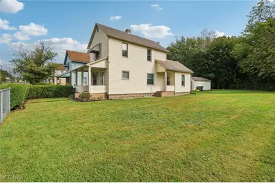 325 S Jackson Street, Youngstown, OH 44506 - Photo 3